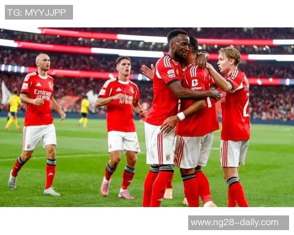 德甲精彩对决本菲卡逆转马竞引发全场热烈欢呼集锦回顾 德甲精彩对决本菲卡逆转马竞引发全场热烈欢呼集锦回顾