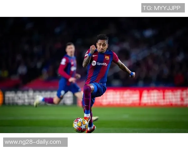 欧联杯巴萨与里昂激战成平局精彩瞬间回顾十大进球引爆全场热情