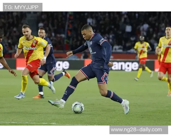 西甲精彩对决阿森纳大胜巴黎圣日耳曼补时进球点燃全场激情